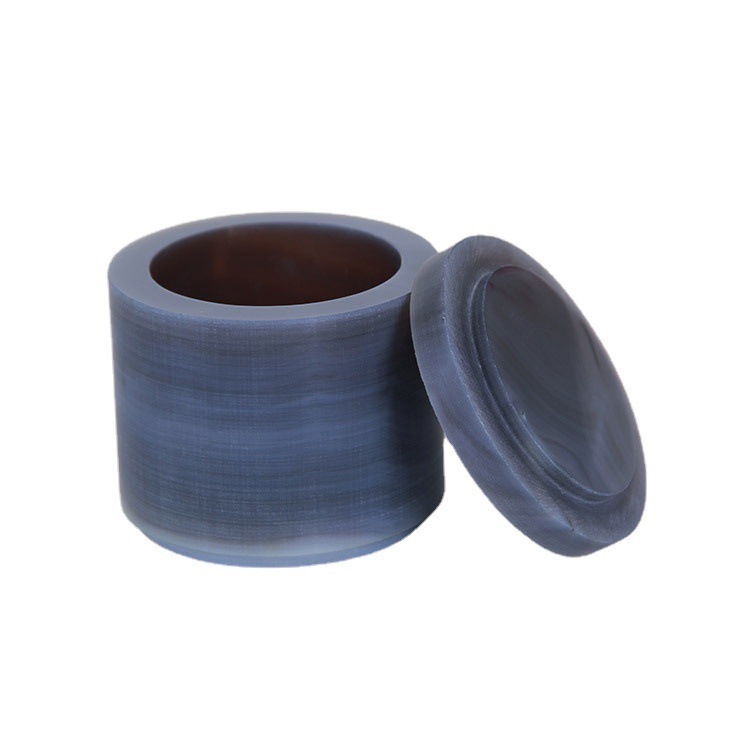 Agate grinding tank