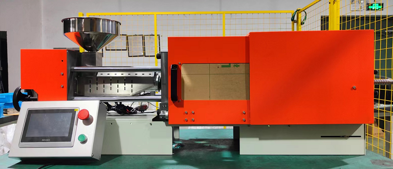 XPM-17 molder